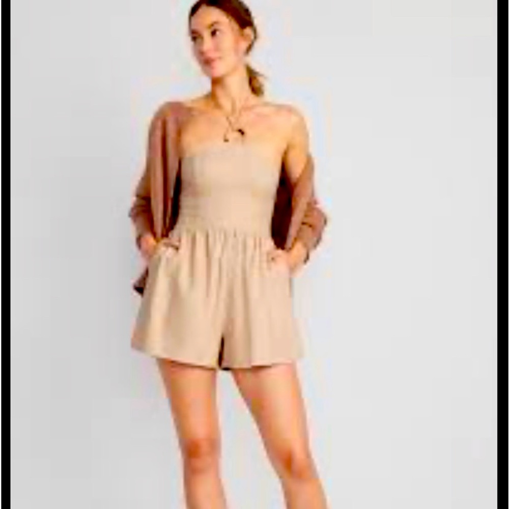 Old navy Linen Blend O-ring halter khaki romper